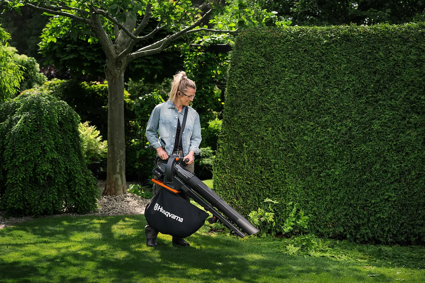 Soffiatore Aspiratore Husqvarna Aspire™ BVX-P4A con batteria e caricabatterie