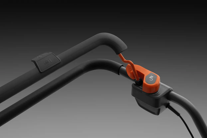 Tagliaerba Husqvarna LC 137i - senza batteria e caricabatterie